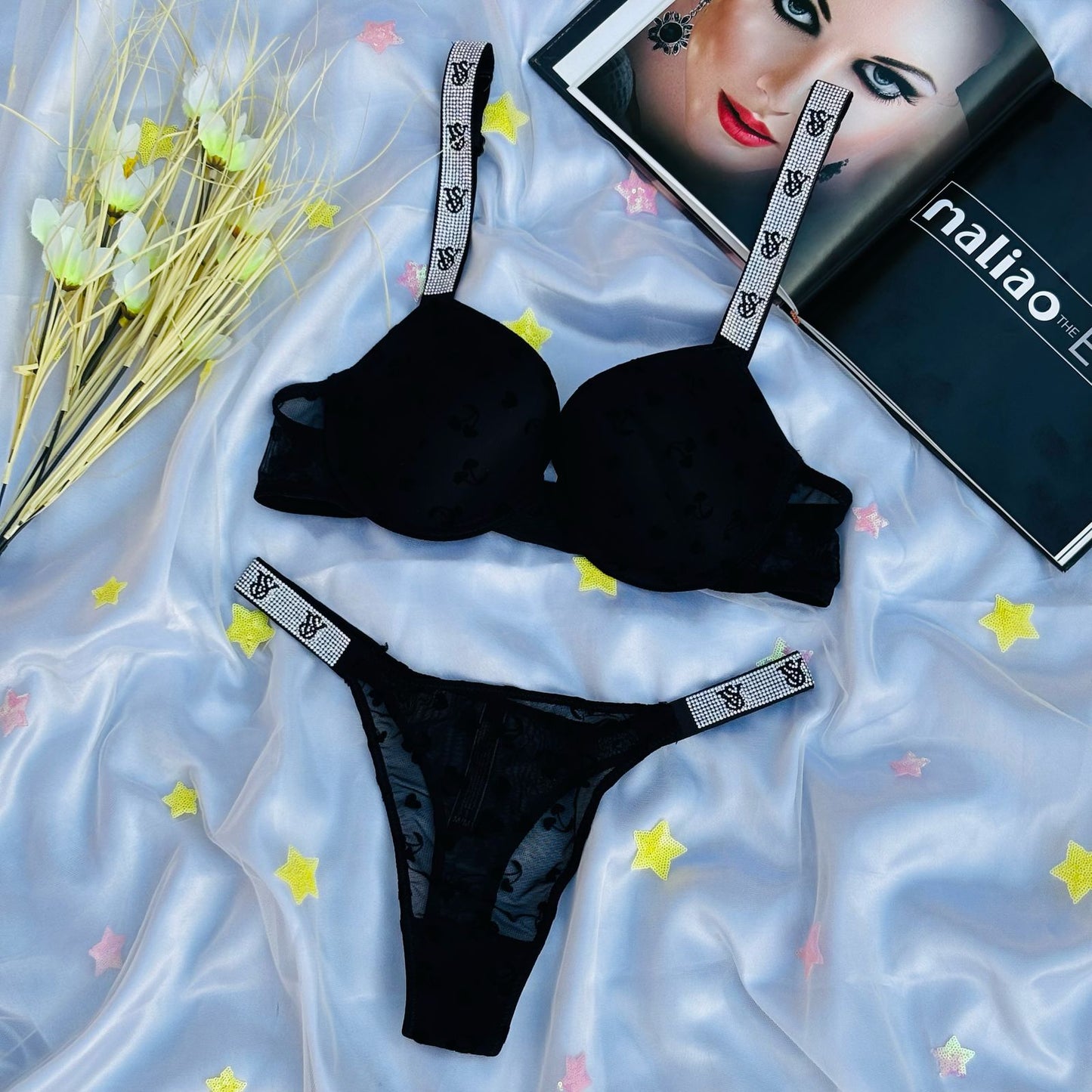 Flourish High Quality New Style Wired Rhinestone Straps Back Hook Adjustable Straps Bra & Panty Set 2408