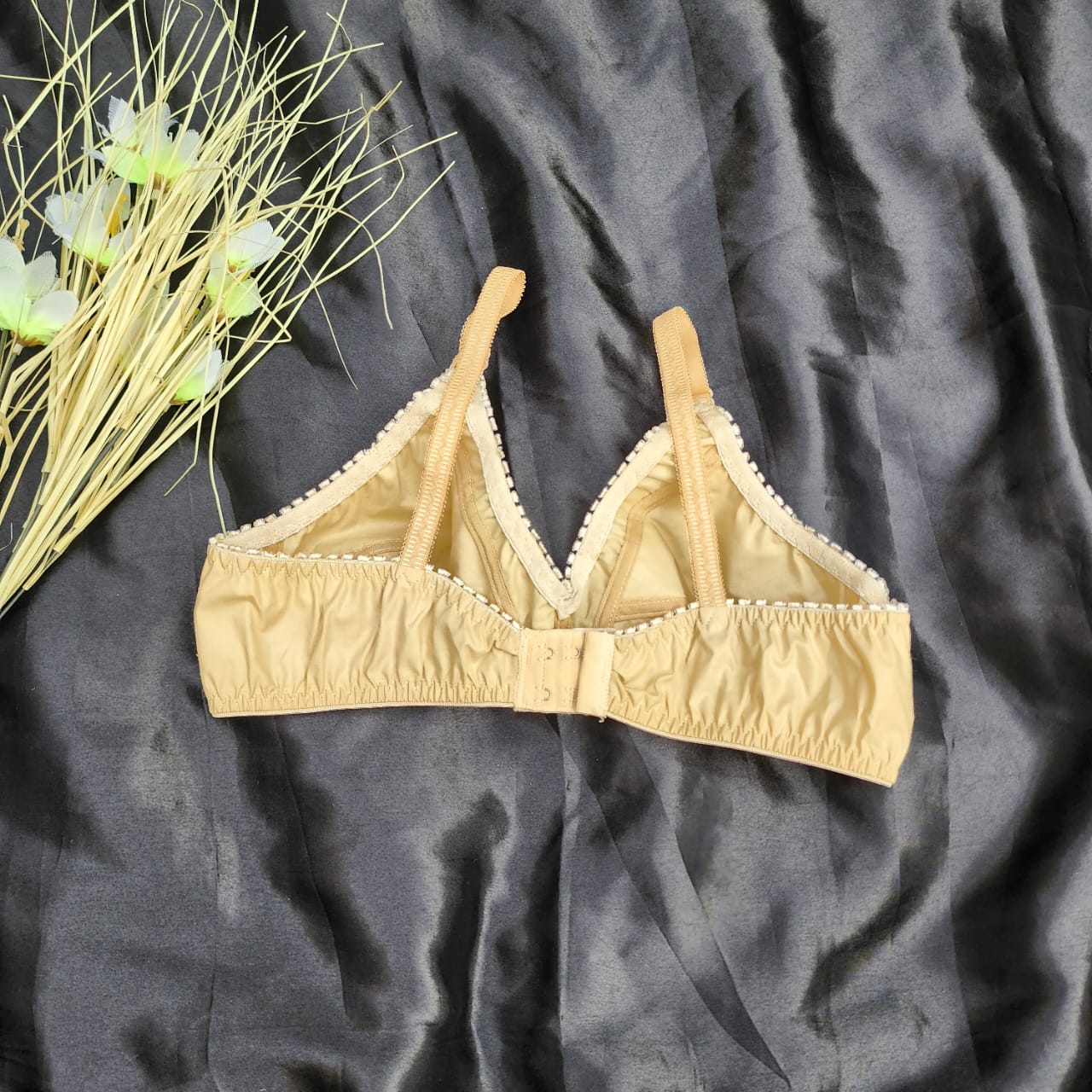 New Non Padded Non Wired Luxe Net Pure Cotton Comfortable Full Coverage Bra