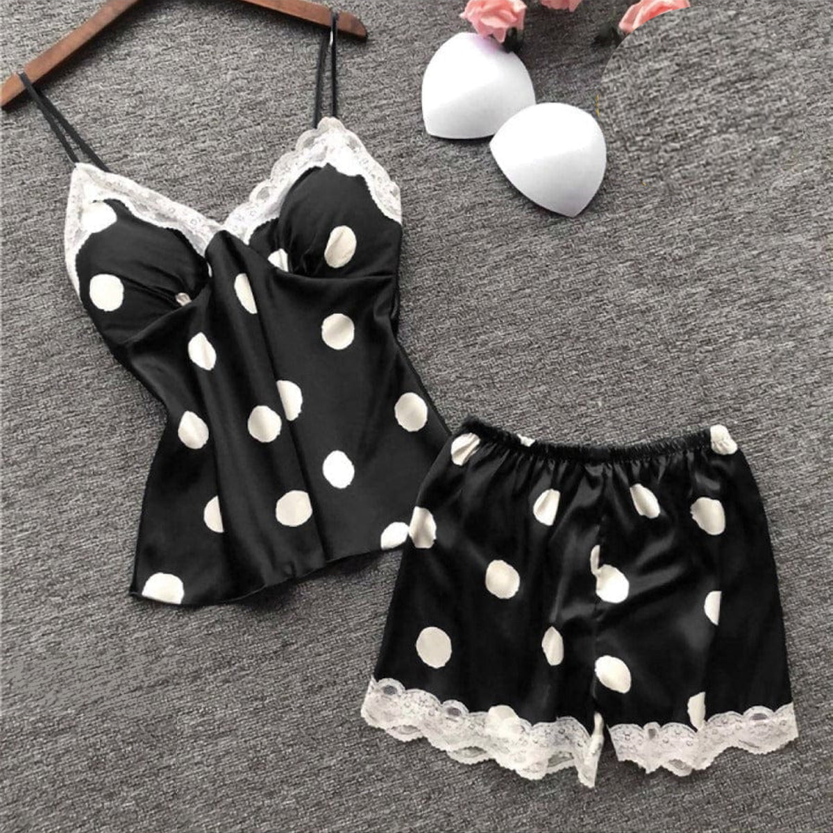 Flourish Padded Silk Pajamas For Women Sexy Lingerie Lace Trim Camisole And Shorts Polka Dot Sleepwear Home Wear 816