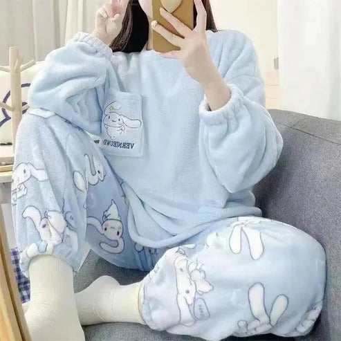 Flourish New Winter Korean Flannel Women Pajamas Set O-Neck Velvet Warm Pajama Set